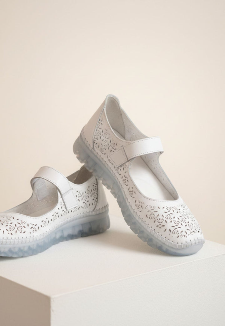 Sina Beyaz Hakiki Deri Cırt Cırtlı Babet Ayakkabı – Ortopedik Topuk Dikeni Desteği